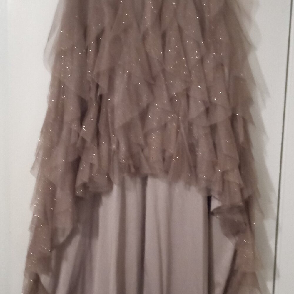 Teezeme layered formal junior's drss size5 sparkling light brown&cream strapless
